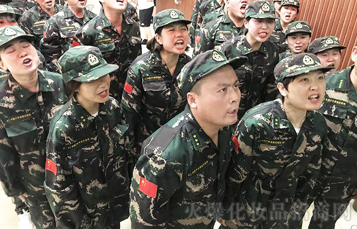 不拋棄，不放棄！艱苦奮斗，自力更生！
