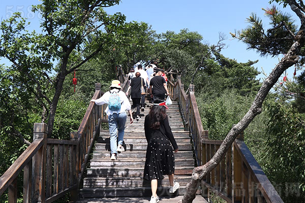 傳承紅色基因,學習國學經(jīng)典,火爆網(wǎng)2021老君山之旅! 傳承紅色基因,學習國學經(jīng)典,火爆網(wǎng)2021老君山之旅!